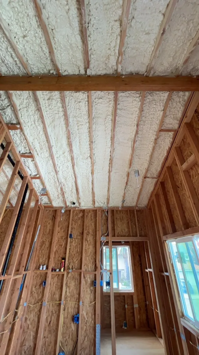 Ceiling insulated in an addition